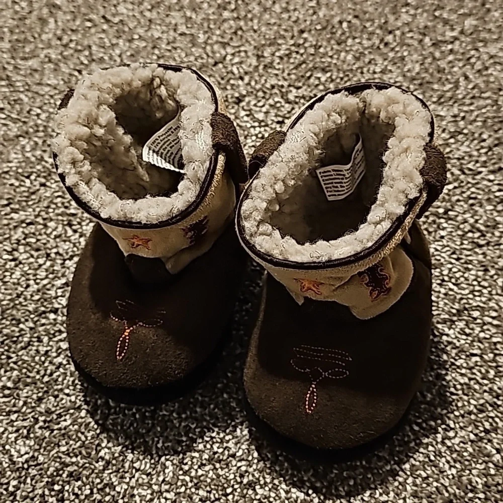 Montana silversmiths cowboy kicker slipper